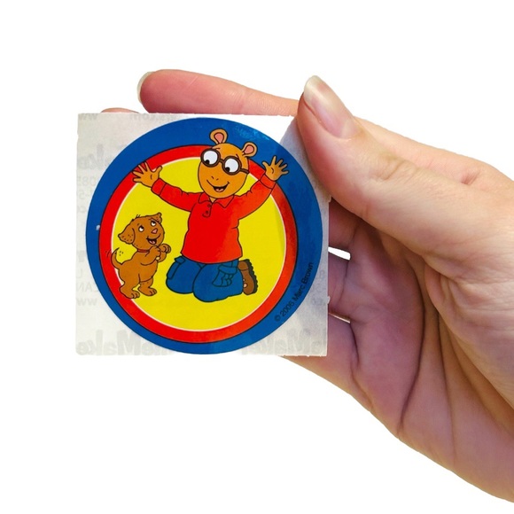 Sandylion Smile Maker Arthur Aardvark Cartoon Large Round Stickers DW Pal Dog TV - Picture 6 of 8